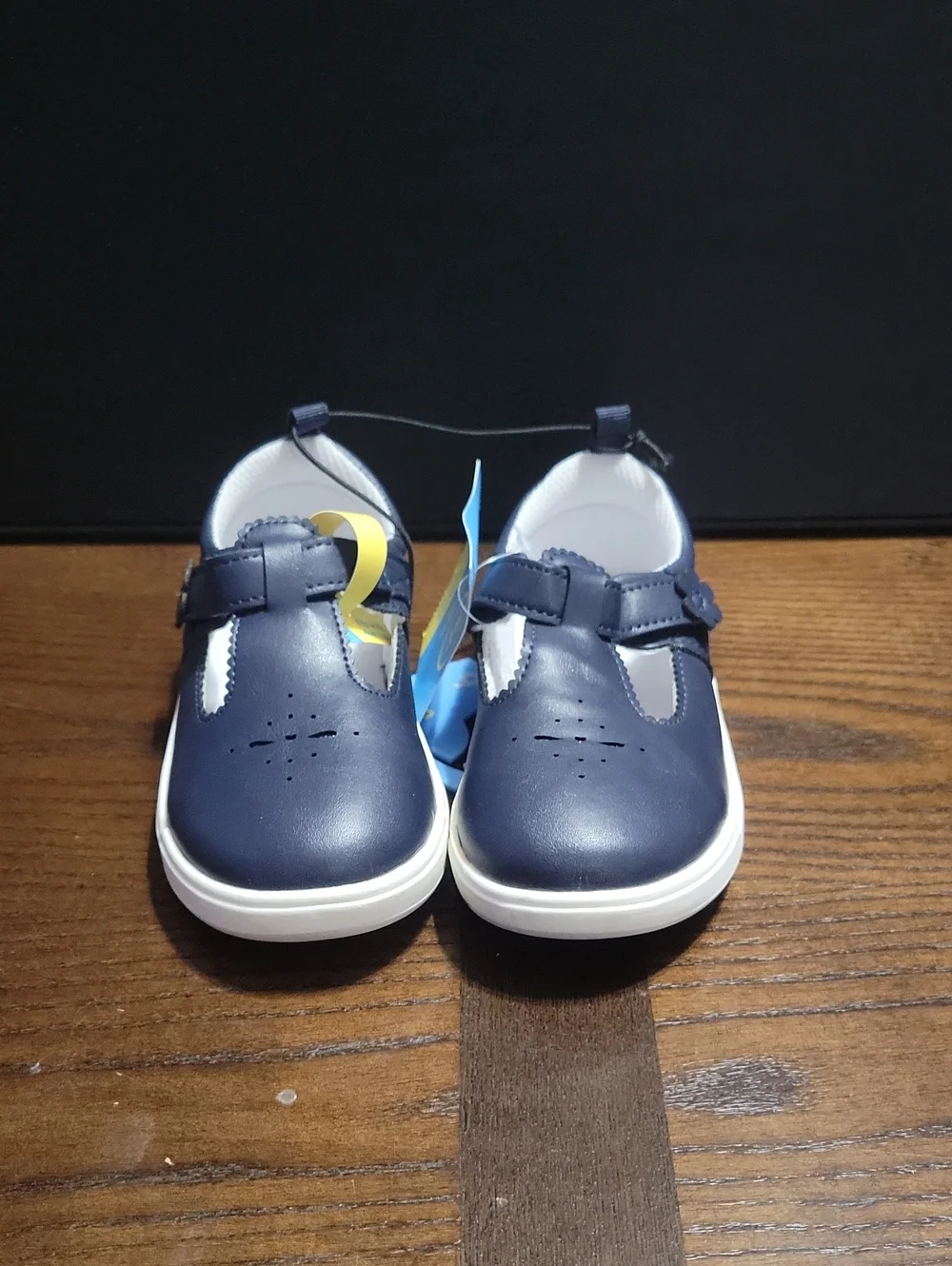 Munchkin by Stride Rite Toddler Girl Layne Mary Jane Shoes.   T16